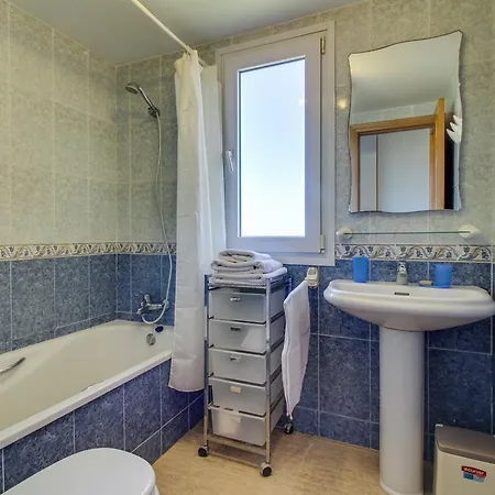 Sabater Apartment *