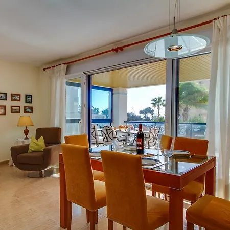 Sabater Apartment *